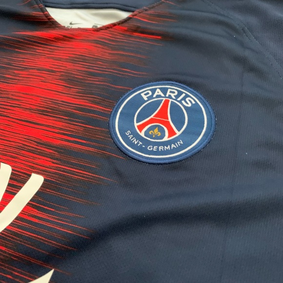 PSG Home 18/19 Jersey Ligue 1 version MBAPPE#7 - Picture 4 of 8